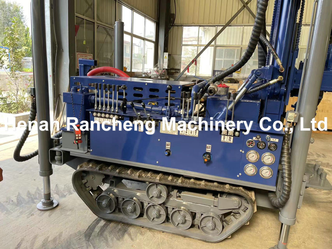 Powerful 180m Mini Crawler Water Well Drilling Rig with 77.3KW YuChai Engine for Borehole Drilling