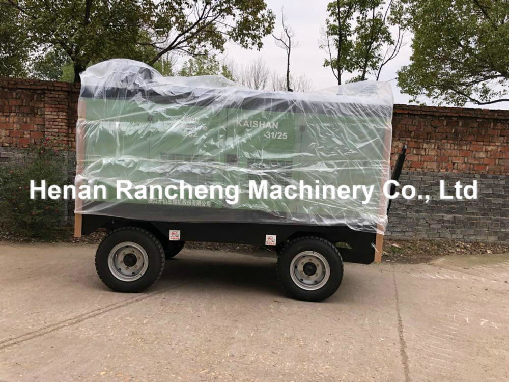 1107CFM 25bBar Diesel Engine Screw Compressors Portable Air Compressors For Construction Work Mining Industry