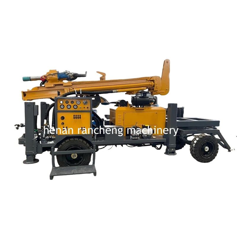 Four-Wheel Drive Borehole Drilling Rig 220m Depth With High-Power 65KW Engine