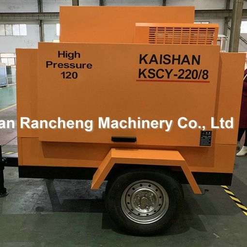 1400kg Portable Diesel Screw Air Compressor 55KW For 8Bar Work Pressure