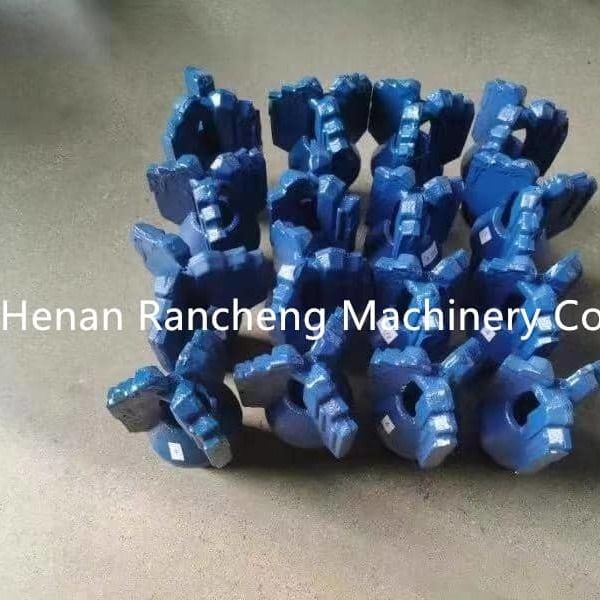 API 3 Wing Tungsten Carbide Step Type Drag Bit For Water Well Drilling