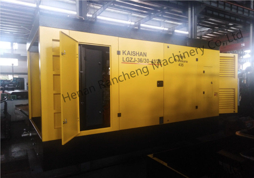30bar Moveable Screw Air Compressor With 550HP Cummins Engine For Deep Well