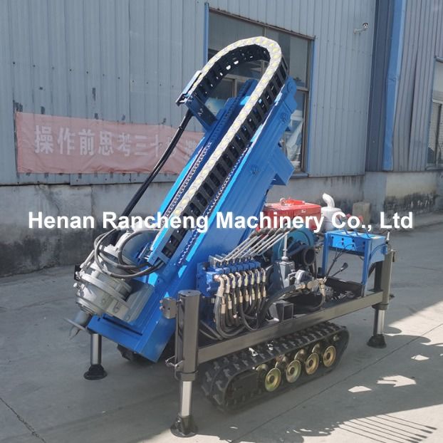 1.2T 30m 30HP Engine Power Crawler  Solar Pile Drive With 4 Hydraulic Legs