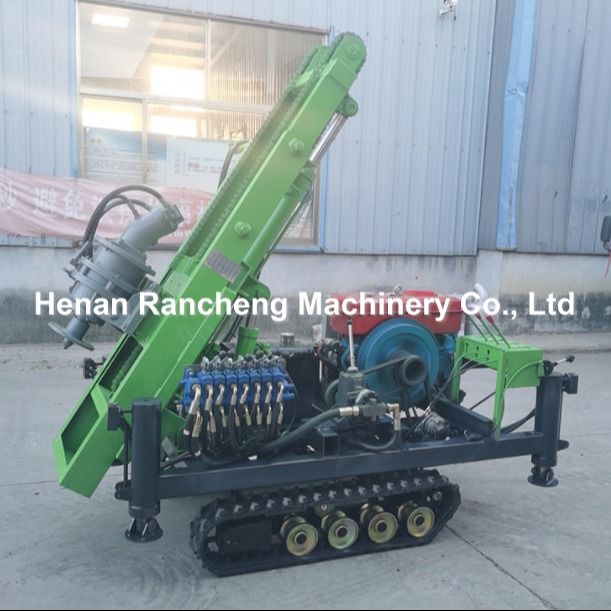 1.2T 30m 30HP Engine Power Crawler  Solar Pile Drive With 4 Hydraulic Legs