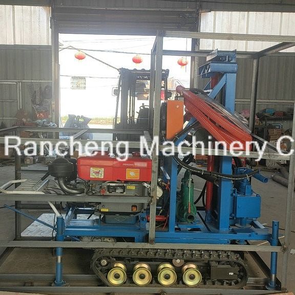 Small Hydraulic Drill Cylinder 160m Depth Water Digger Machine Crawler Mounted Water Well Drilling Rig For Sale