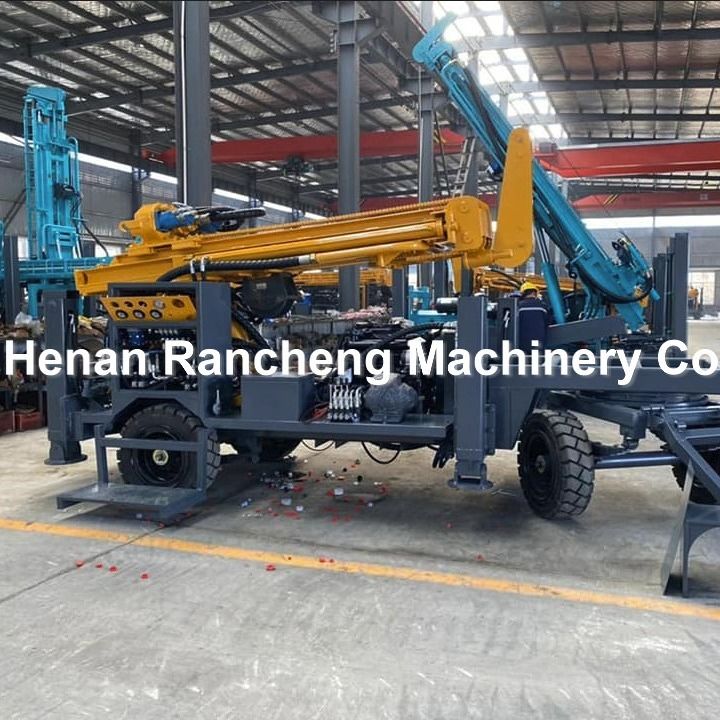 Wheel-Type Trailer DTH Water Well Drilling Rig Powered By 13T Lifting Force