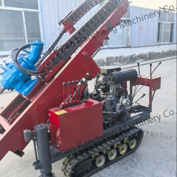 RCKM-30S Small Hydraulic Pile Driver For Solar Pile Installation With 28HP Gasoline Engine