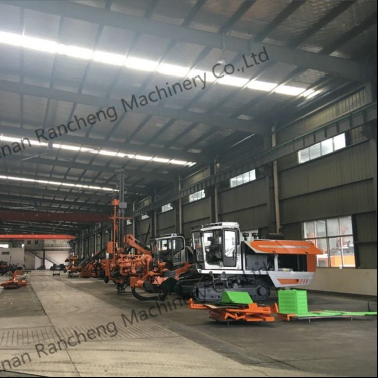 Automatic Integrated Hydraulic DTH Blast Hole Drilling Rig For Yuchai YC6J220 162 KW