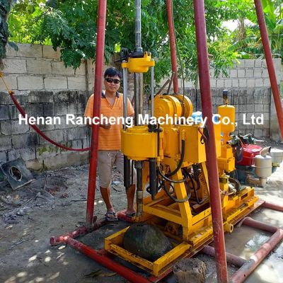 130m / 150m / 200m Depth Small Borehole Drilling Rig With 18T Rated Load